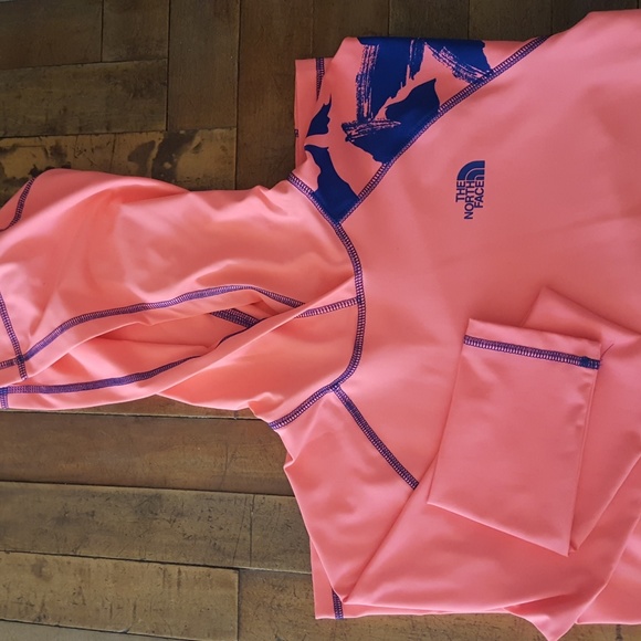Northface hooded longsleeve - Picture 1 of 2